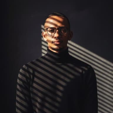 Andry Dina, author of Npmix Next.js tutorials